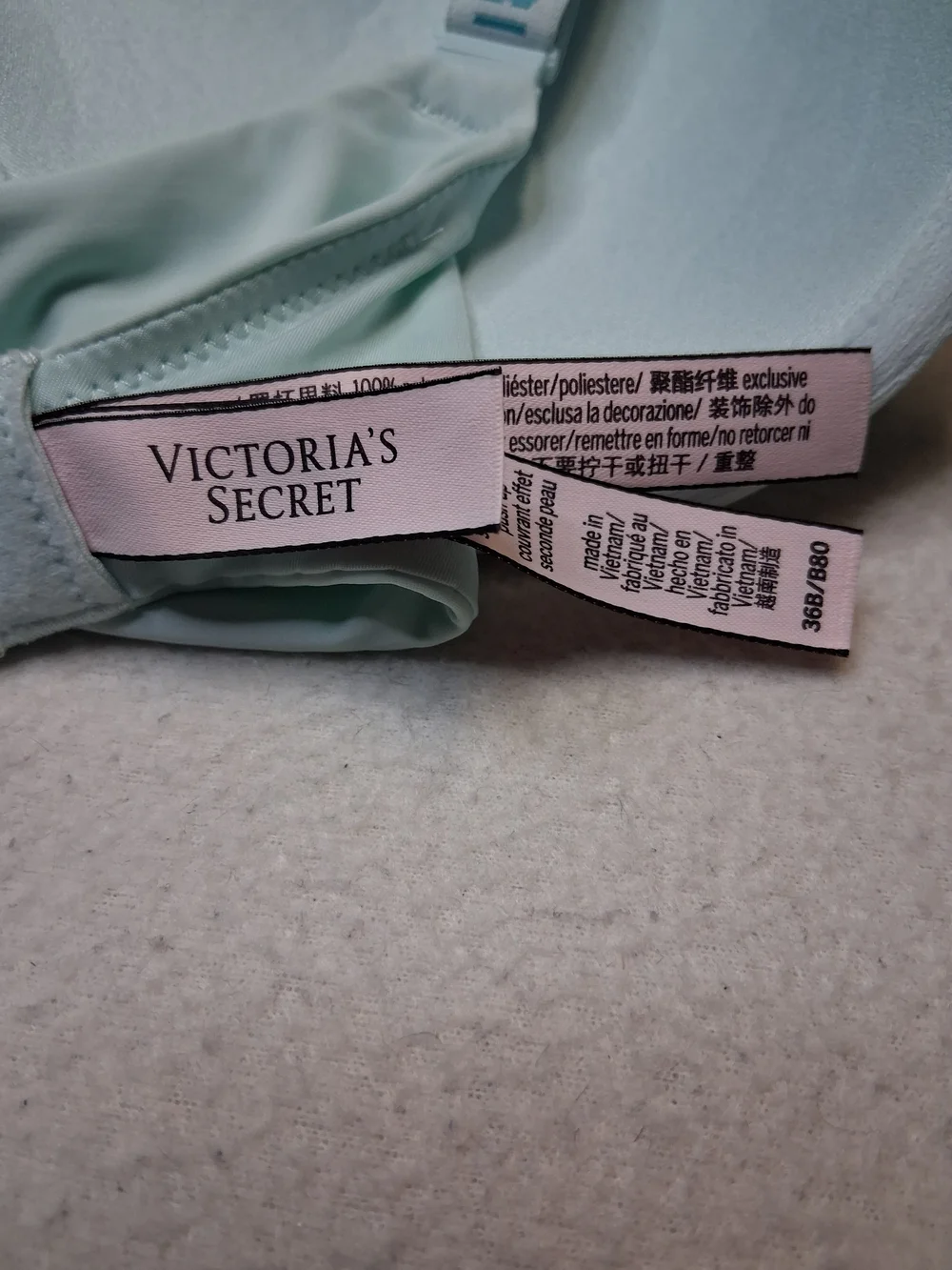 Victoria's Secret Light Mint T-Shirt Bra - Picture 7 of 10